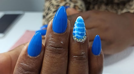 Neeks Nail Studio image 3