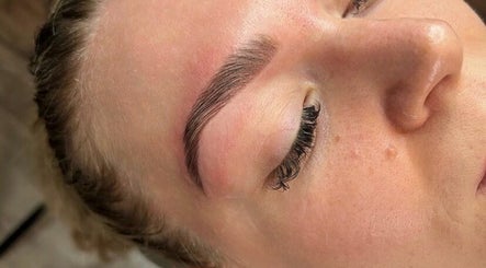 Phoenix Brow Artistry