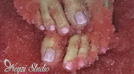 Imagen 3 de Neyzi Studio Nails and Lashes