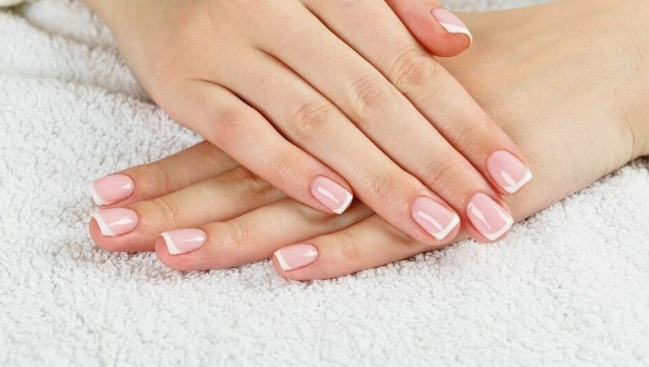 Misaki Slow Beauty image 1