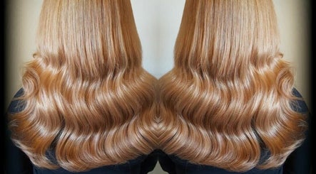 CW Hair Extensions and Nails Chesterfield зображення 3