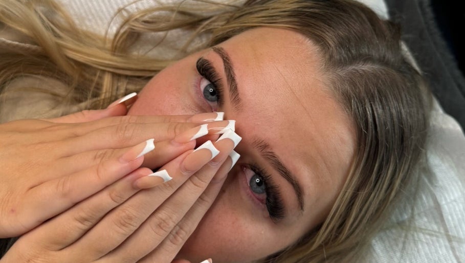 Lashes by Eden – kuva 1