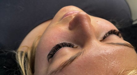 Lashes by Eden – kuva 2