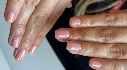 Beauty by Shauna