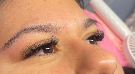 Lashes by Savy image 3
