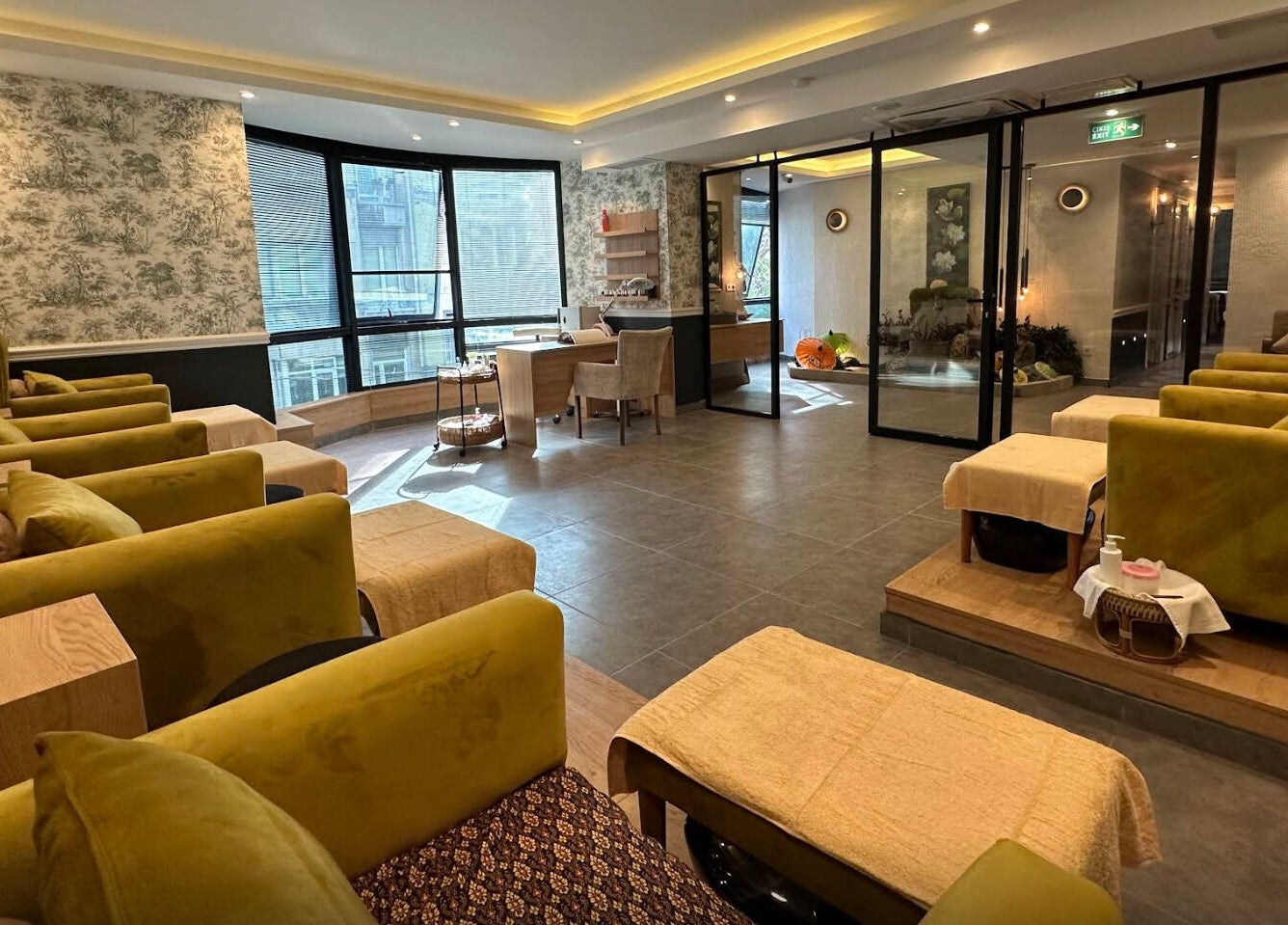 Tranquil interior of Let's Relax Foot Spa Cihangir in İstanbul, İstanbul, TR with plush seating and soothing decor.