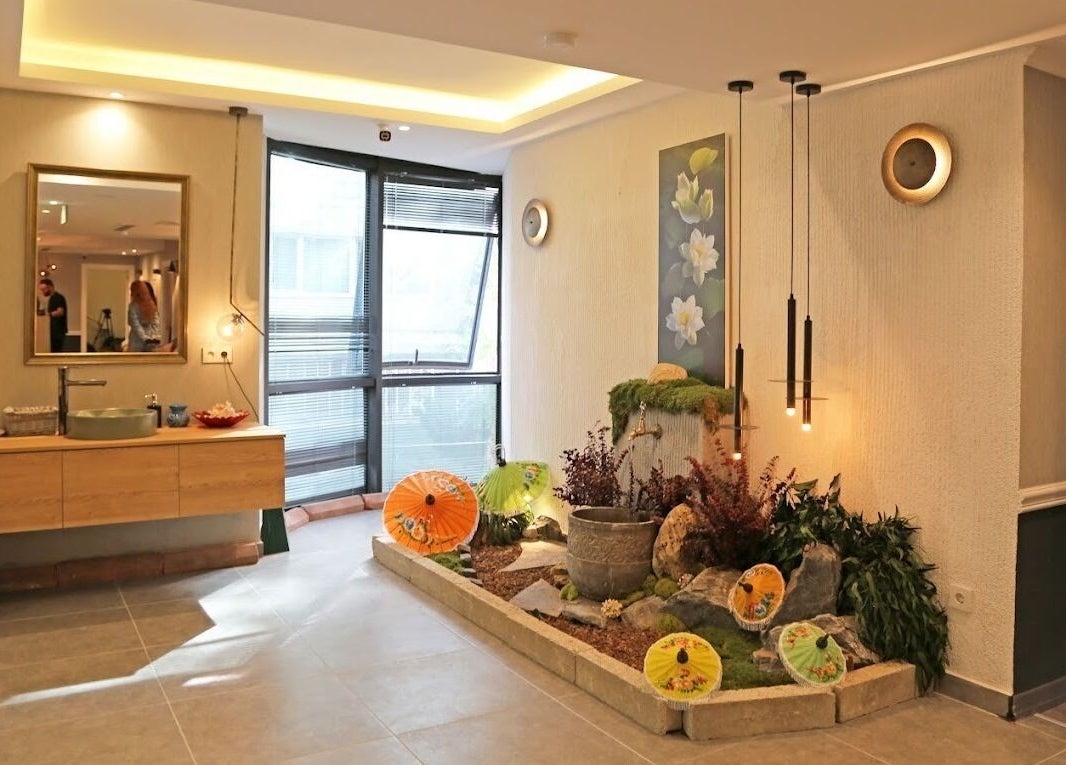 Elegant spa area at Let's Relax Foot Spa Cihangir, İstanbul, featuring modern design and relaxing ambiance.