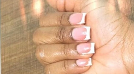 Sal's Nail Care image 3