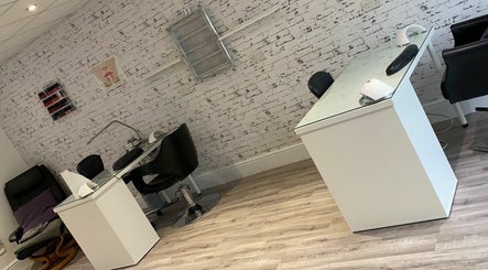 Angels Nail and Beauty Lounge Helston Cornwall image 2