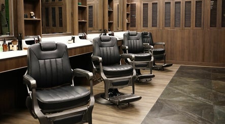 The Barber Bar image 2