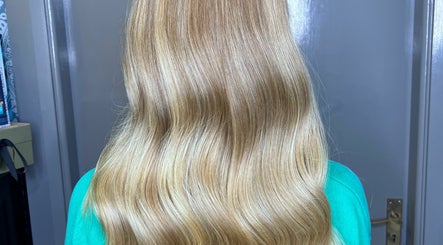 Majella Mallon Hair image 2