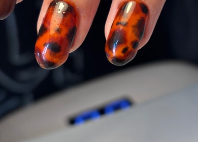 Tortoise shell nail art at Salon 31 by Rosie, Heath And Reach, England, GB. Expertly crafted manicure design.