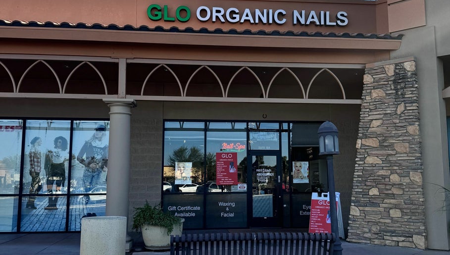 GLO Organic Nails 1paveikslėlis