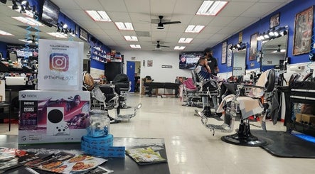 Elevated Touch Barbershop Bild 2