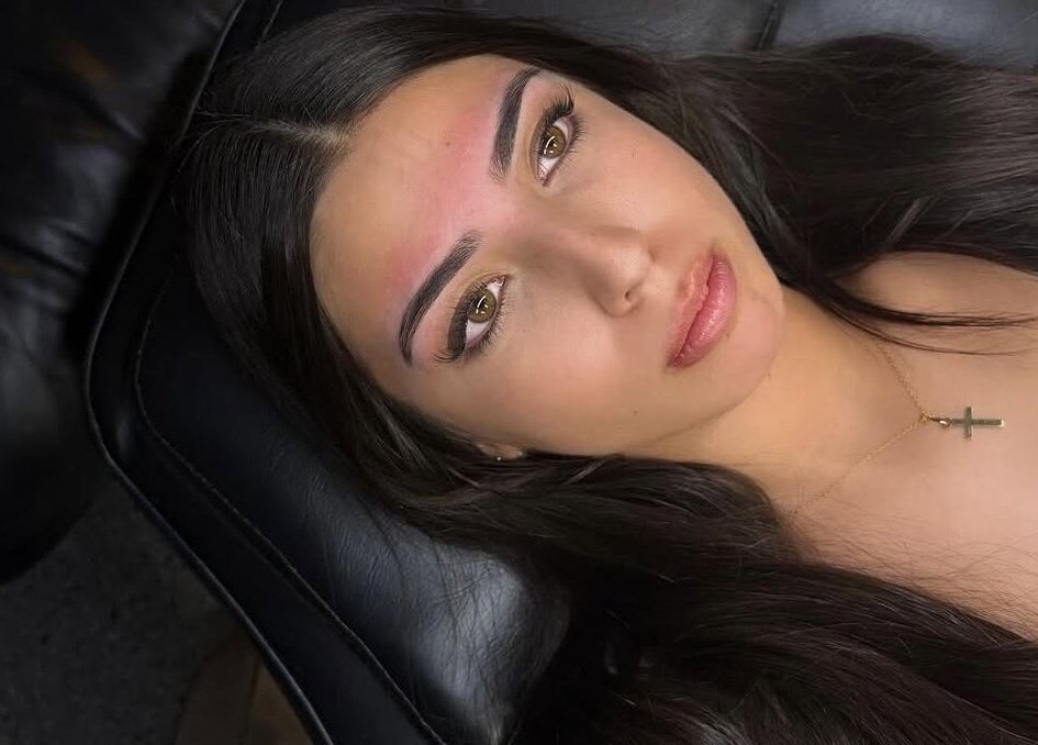 Beautifully arched eyebrows at Brows by Rochelle, Hunters Hill, New South Wales, AU, showcasing precise artistry.