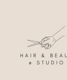 Hair and Beauty at Studio 2 billede 2