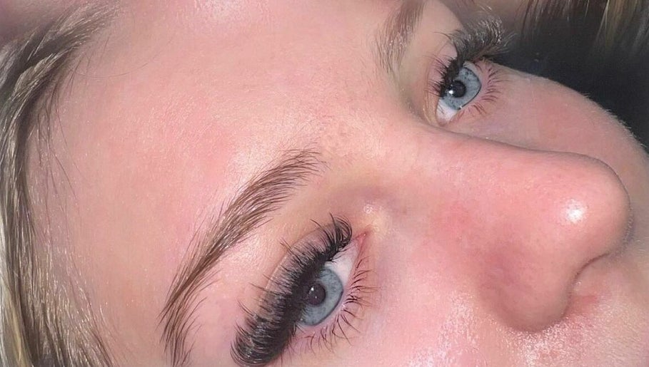 Immagine 1, Lashes by Millie