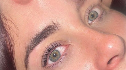 Lashes by Millie imaginea 2