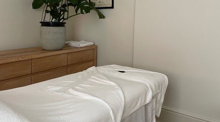 Restoree | Holistic Remedial Massage