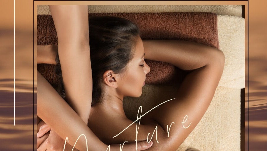 A serene massage session at Evolve Avalon in Avalon Beach, New South Wales, AU, promoting relaxation and wellness.