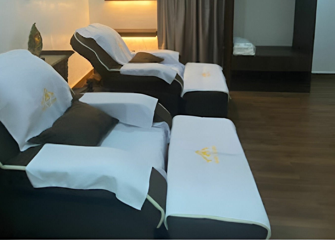 Luxurious massage chairs at Safi’s Spa in Abuja, Federal Capital Territory, NG, set for a relaxing experience.