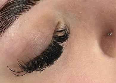 Close-up of eyelash extensions at Beauty by Jen, Liverpool, England, GB, showcasing detailed lash work.