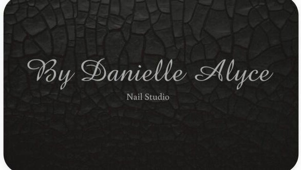By Danielle Alyce Nail Studio imaginea 1