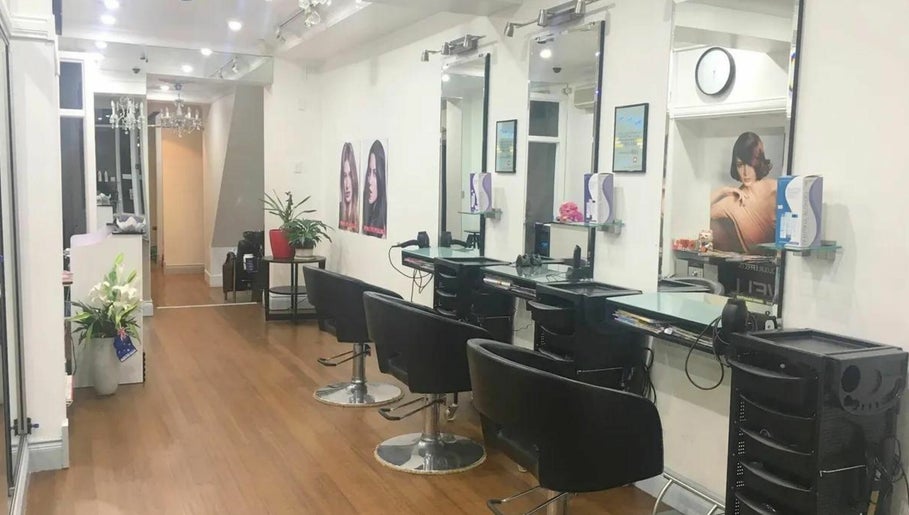 JL Boutique Hair Salon image 1