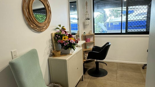 Eco Organic Hair Studio