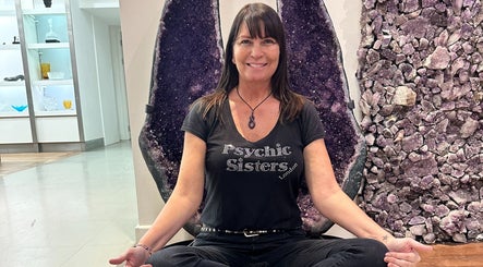 Psychic Sisters