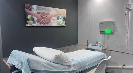 Cleanse Colon Hydrotherapy - Moreleta Park