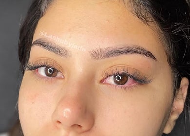 Close-up of lash extensions at Lashubyjade, Cape Town, Western Cape, ZA, showcasing detailed artistry.