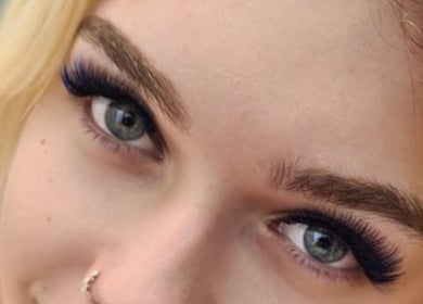 Close-up of eyelash extensions at Avc Beauty (Castle Aesthetics), Colchester, England, GB.