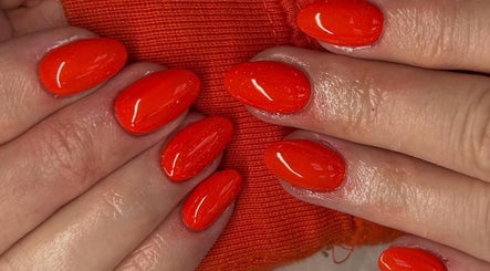 The Beauty Specialist image 3