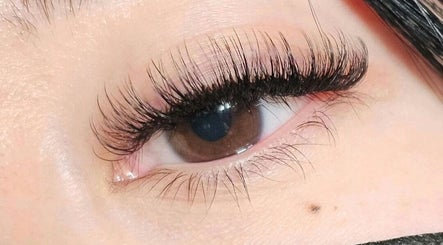 Lash_EnVii image 3