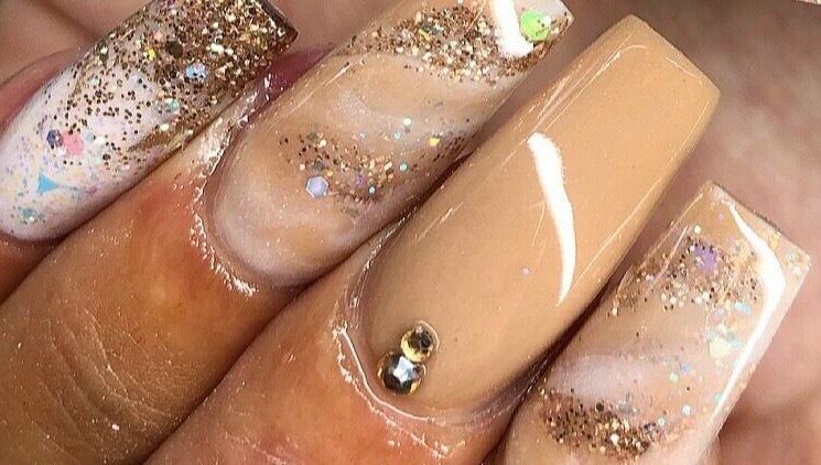 Jade Frizzell Nails image 1