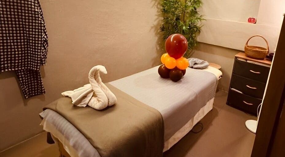 Relaxing massage room at Bamboo Spa Beauty and Wellness BGC, Taguig, Metro Manila, PH with elegant decor.