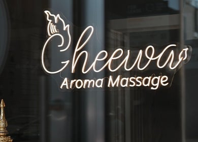 Neon sign at Cheewa Aroma Remedial Thai, Melbourne, Victoria, AU.
