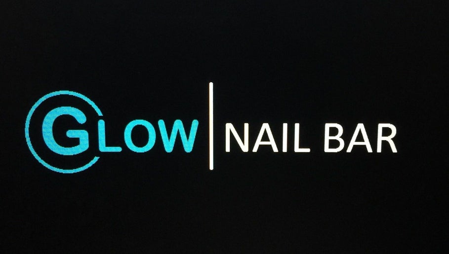 Glow Nail Bar Bild 1