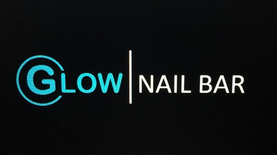 Glow Nail Bar