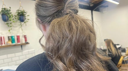 Hair by Anna Dillon O’Neill, bild 3