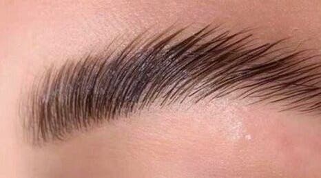 Perfectly groomed eyebrow at Hoho Lashes in Glenelg East, South Australia, AU for flawless beauty.