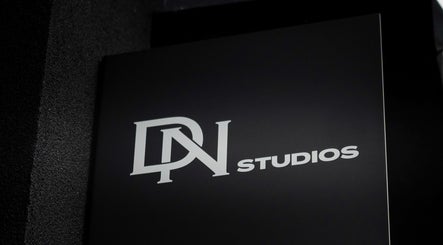 Imagen 3 de DN Studios by Hairbydavidnaughton