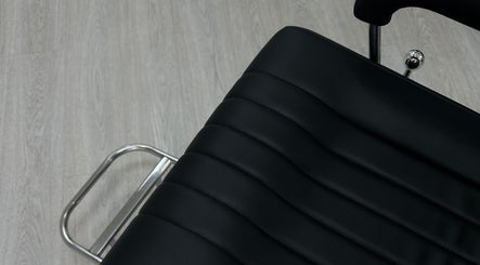 Dn Studios barbershop image 2