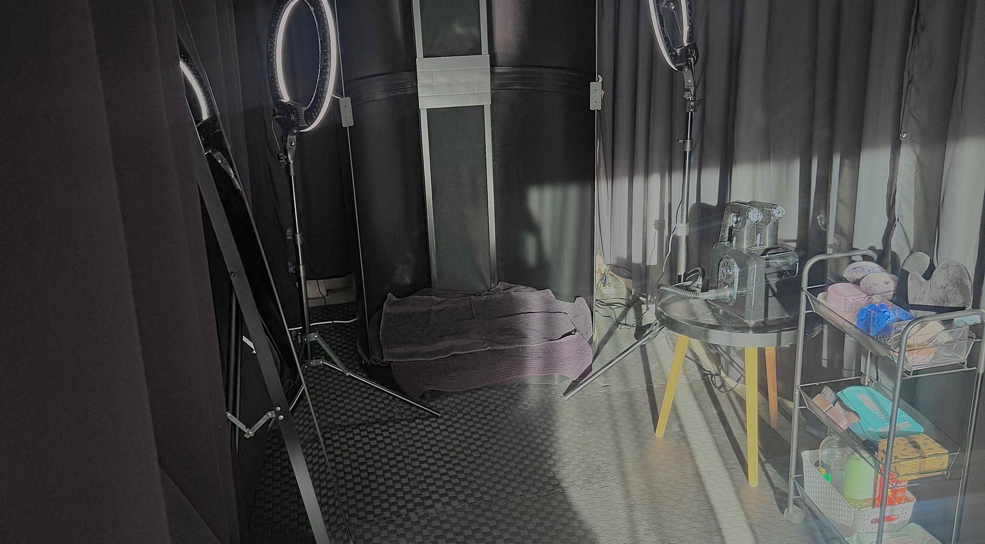 Professional tanning setup at Golden Glow by Alysha, Croydon, Victoria, AU with ring lights and beauty products.