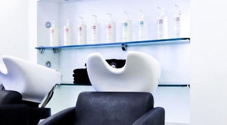 Hair and Beauty Bar imagem 3