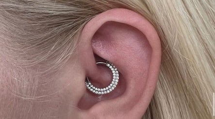 Imagen 3 de Piercings by Hannah Fleur