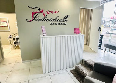 Reception area of INDIVIDUELLE SKIN & BODY in Durban, Kwazulu-natal, ZA, featuring a welcoming, elegant design.