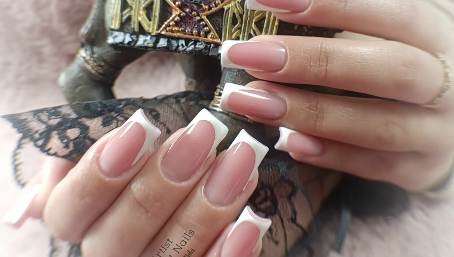 Artist Perfect Nails afbeelding 1