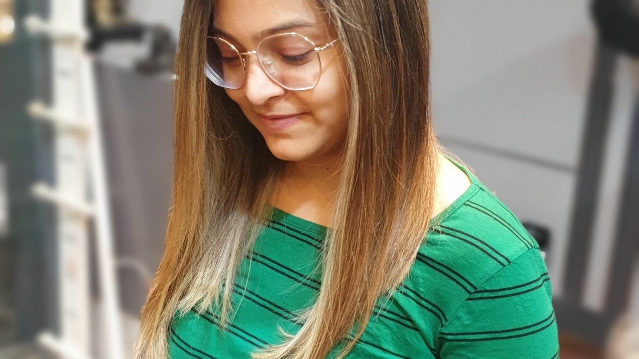 Best salons for permanent hair straightening and hair relaxing in Mumbai |  Fresha